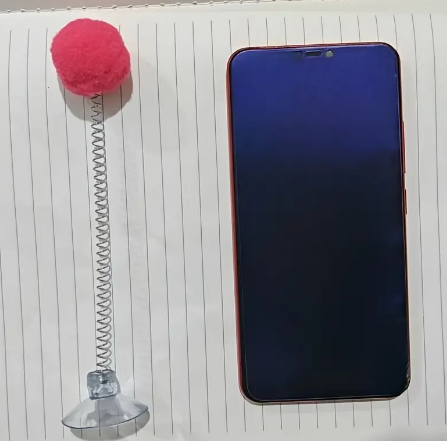 Juguete para Gatos con Pelota y Resorte - Image 5